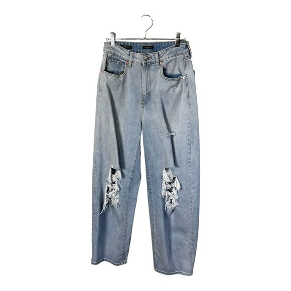 Wild Fable Womens Jeans High Rise Straight Light Wash Distressed Stretch 4 - Picture 5 of 11